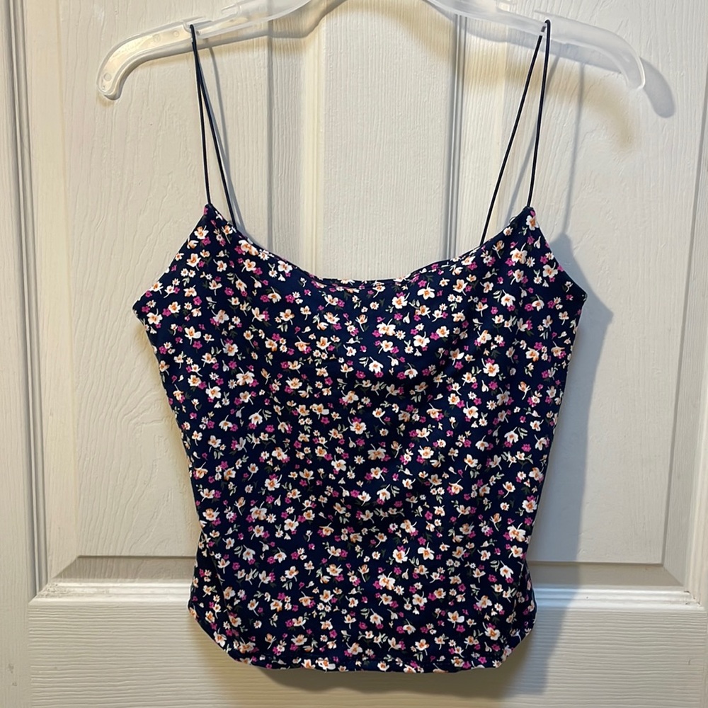 Flowered crop tank top, size large
